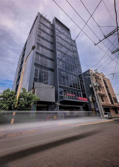RAMADA ENCORE MAKATI .